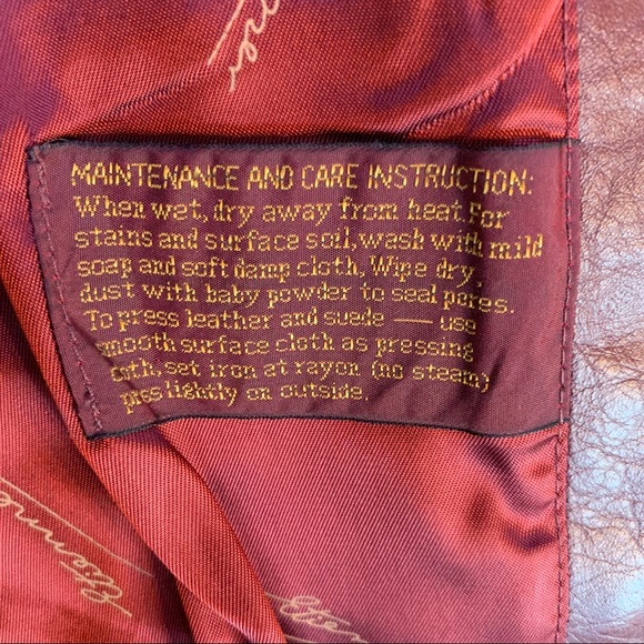 Vintage Aigner leather jacket - Picture 6 of 10